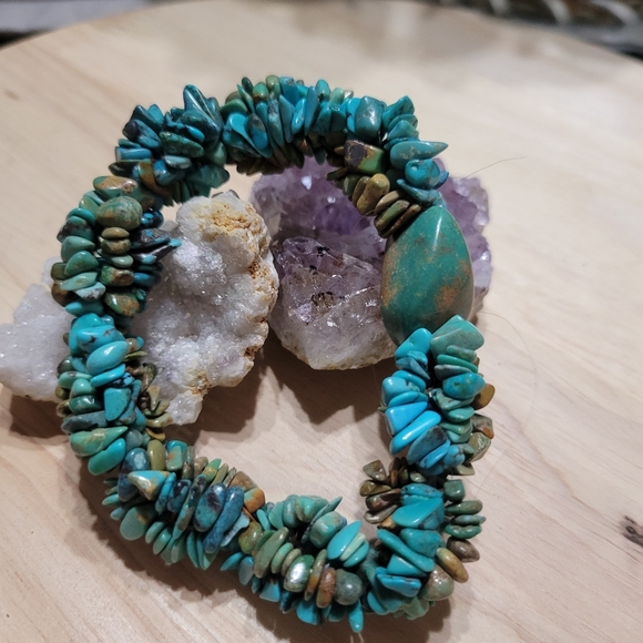 Multi Strand Nugget Turquoise Bracelet - Picture 3 of 3